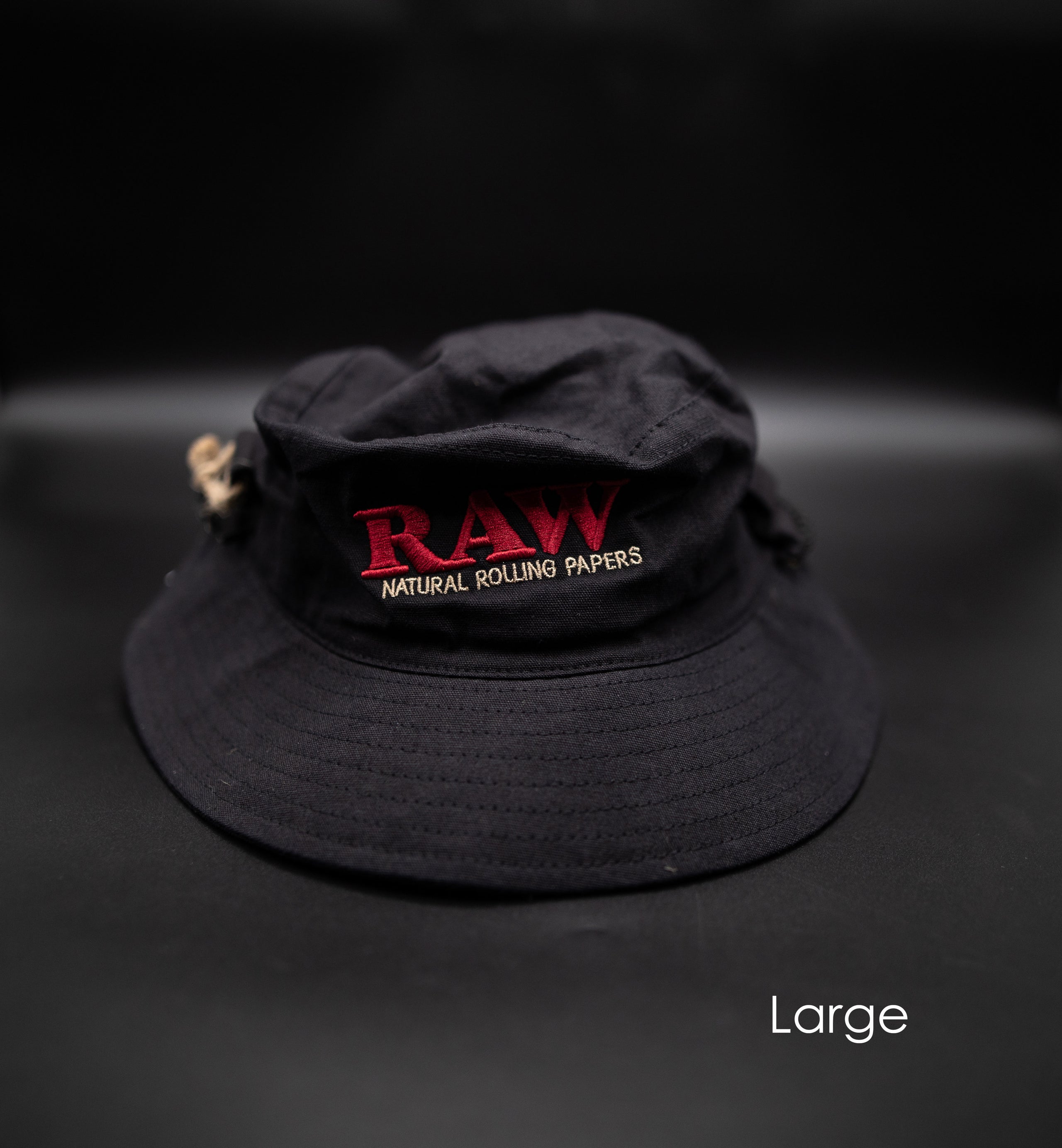 RAW Smokermans Hat Black in King Size Large